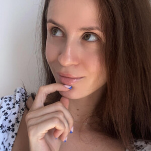 Lilly_Kersus live cam video preview