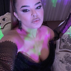 SweetEvil89 live cam video preview