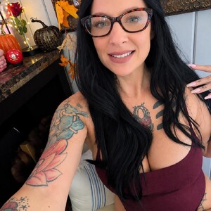JennyShore72 live cam video preview